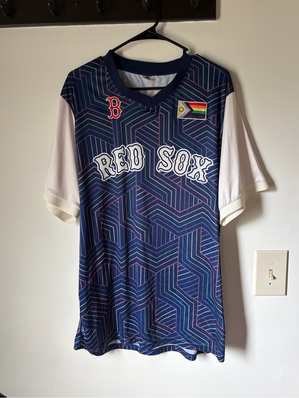 Men’s Boston Red Sox mlb pride night promo shirt size extra large